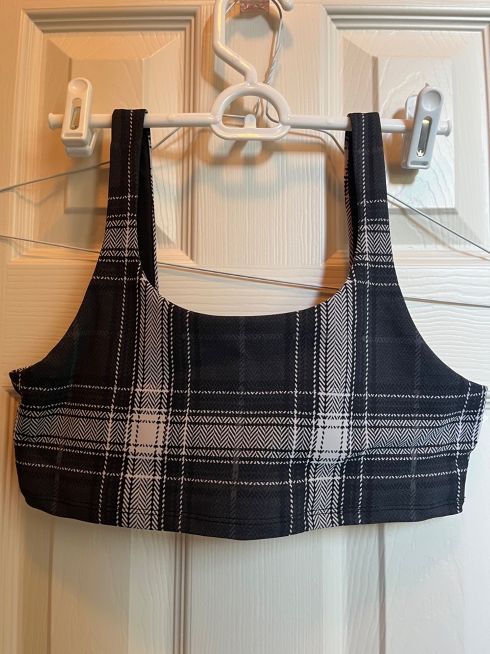 Alo black and white plaid lightweight sports bra